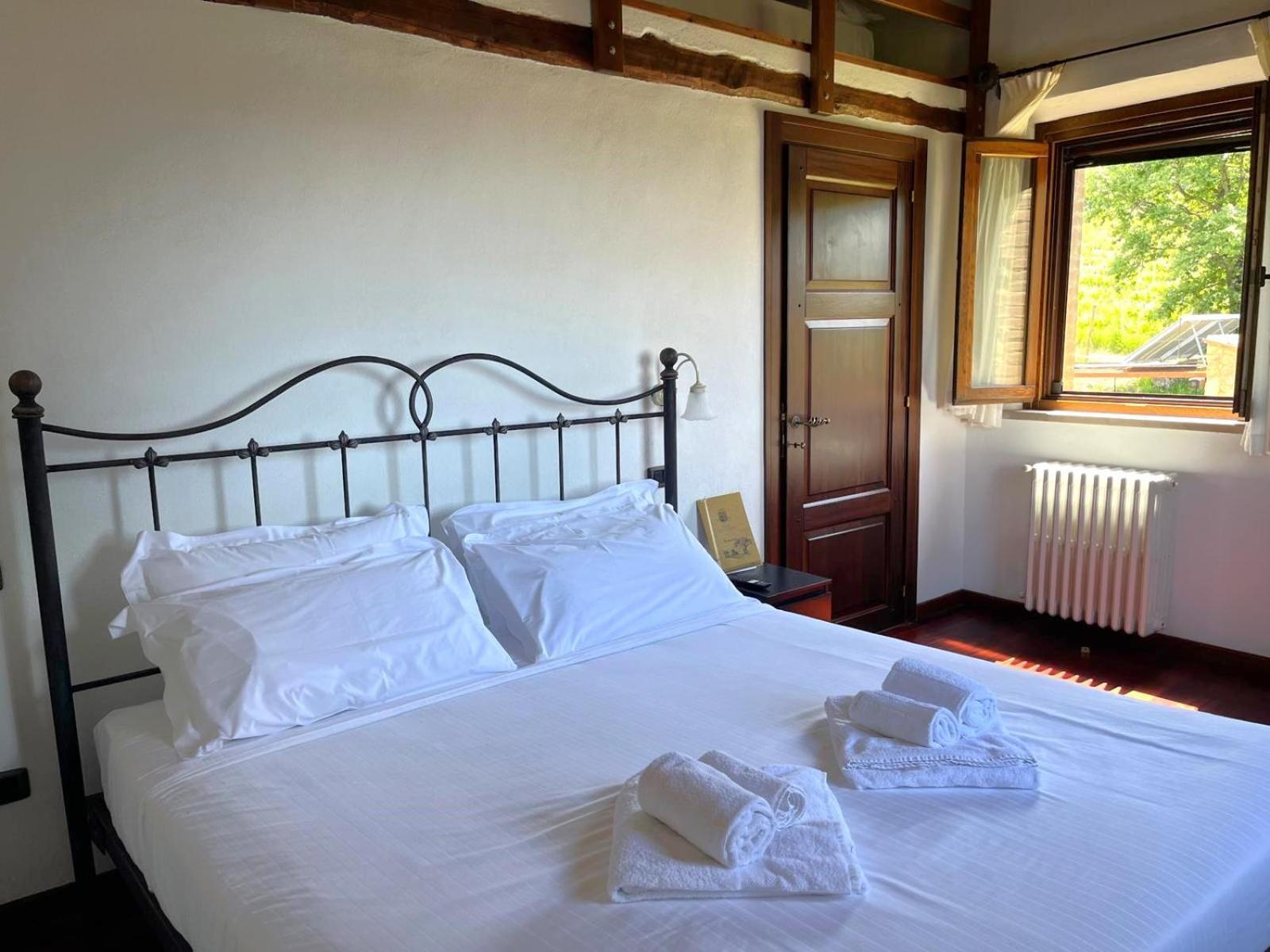 Agriturismo Aia Leccioni Micciano Экстерьер фото